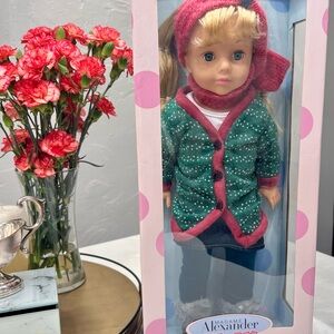 Madame Alexander 18" Sweater Dressing Favorite Friends Collection Winter Scar